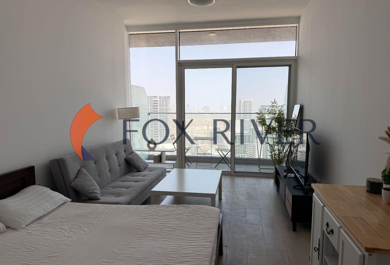 Ready to Move In | Balcony | Full Marina Skyline photo 5