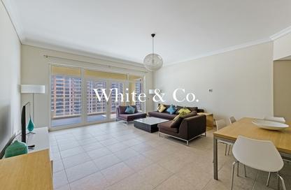 Apartment - 2 - 3 for rent in Al Das - Shoreline Apartments - Palm Jumeirah - Dubai