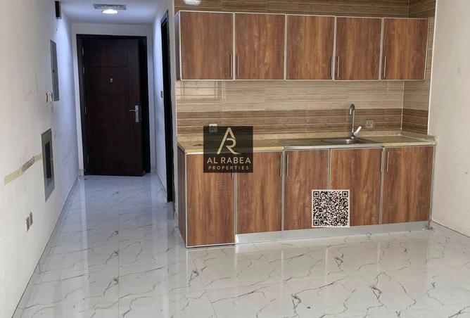 128835157 - Property Image 3