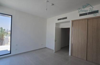 Townhouse - 4 - 5 for rent in Jebel Ali Village Townhouses - Jebel Ali Village - Jebel Ali - Dubai