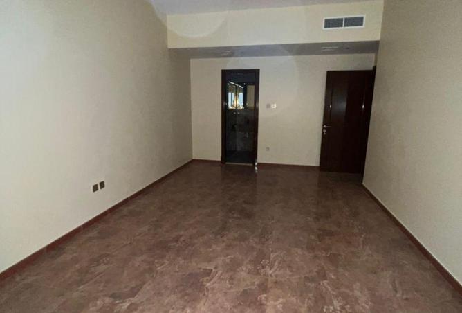 75408035 - Property Image 2