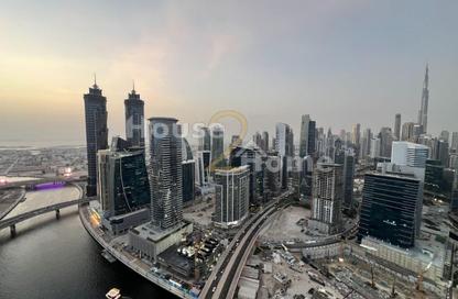 Apartment - 2 - 3 for rent in Churchill Residency Tower - Churchill Towers - Business Bay - Dubai