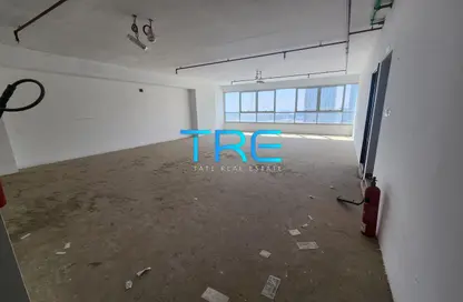 Office Space - Studio - 2 Bathrooms for rent in Electra Tower - Electra Street - Abu Dhabi Office Space - Studio - 2 Bathrooms for rent in Electra Tower - Electra Street - Abu Dhabi