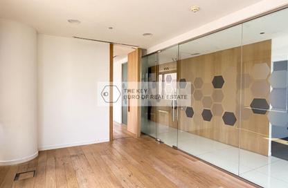 Full Floor - Studio - 4 Bathrooms for rent in Gold Tower (Au Tower) - JLT Cluster I - Jumeirah Lake Towers - Dubai