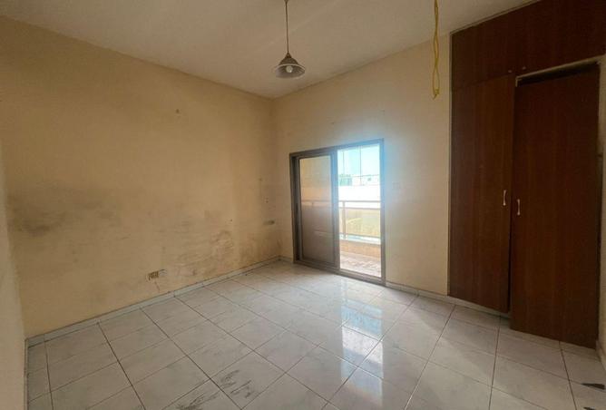 74251150 - Property Image 2