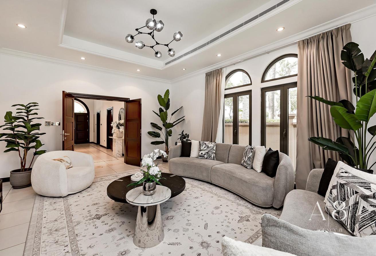 Furnished | Water Views | Exclusive Community photo 5