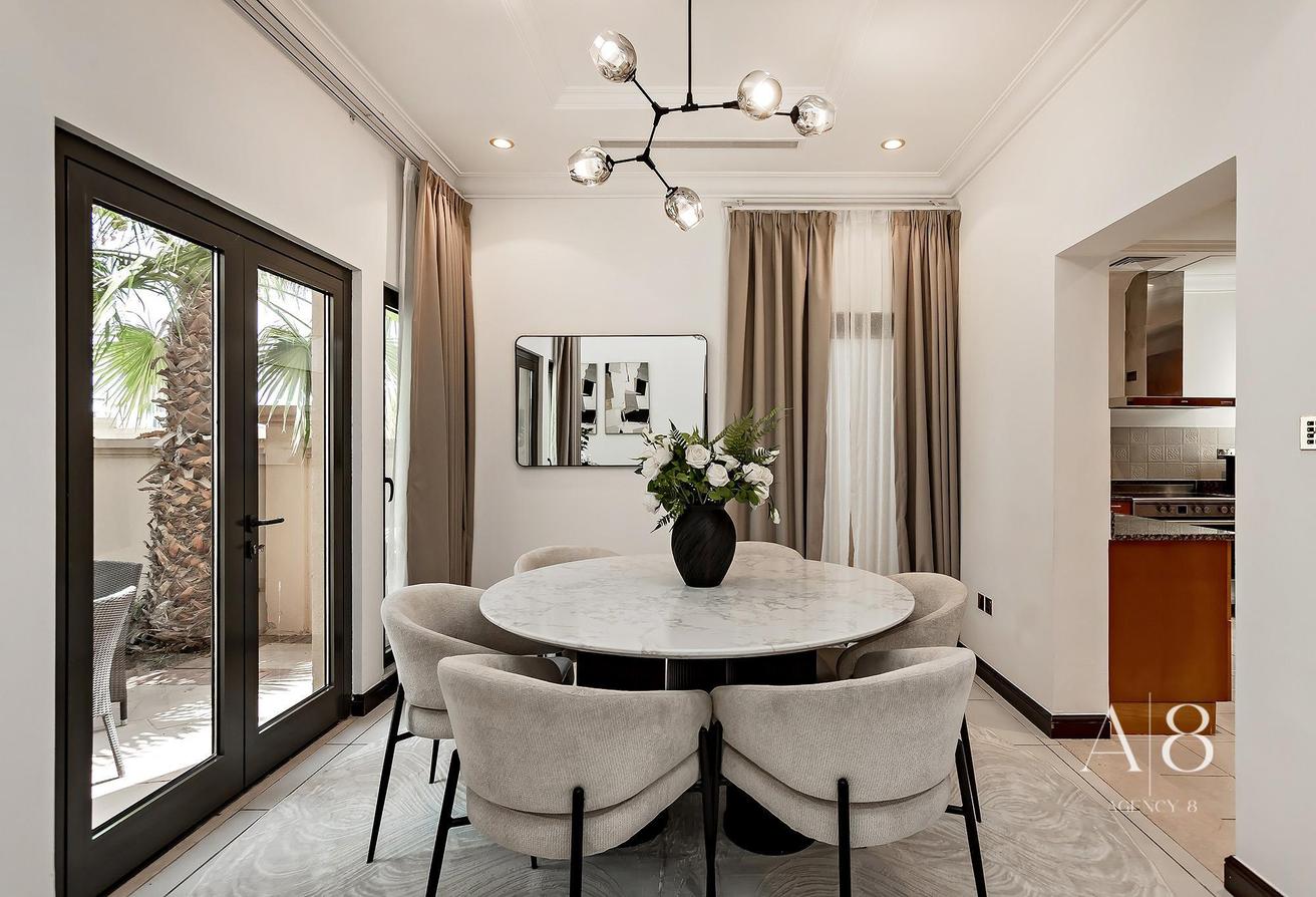 Furnished | Water Views | Exclusive Community photo 6