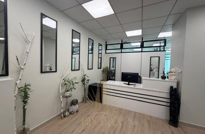 Office Space - Studio - 1 Bathroom for rent in Iris Bay - Business Bay - Dubai