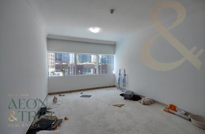 Apartment - 1 Bedroom - 2 Bathrooms for rent in MAG 218 - Dubai Marina - Dubai