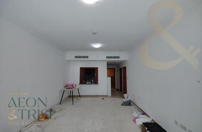 Apartment - 1 Bedroom - 2 Bathrooms for rent in MAG 218 - Dubai Marina - Dubai