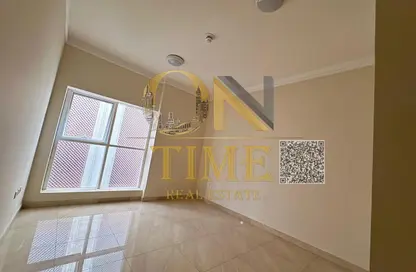 شقة - غرفة نوم - 2 حمامات للايجار في مساكن كورنيش عجمان - طريق كورنيش عجمان - عجمان