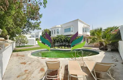 Villa - 5 Bedrooms - 6 Bathrooms for rent in Jumeirah 2 Villas - Jumeirah 2 - Jumeirah - Dubai