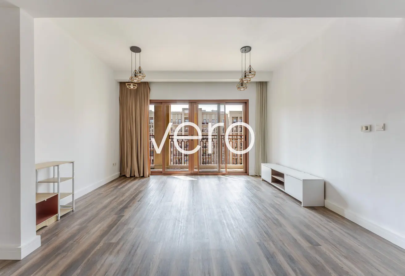 126547595 - Property Main Image