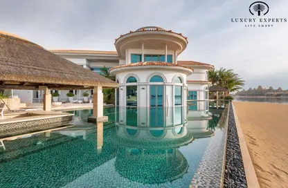 Villa - 5 Bedrooms - 5 Bathrooms for rent in Signature Villas Frond K - Signature Villas - Palm Jumeirah - Dubai