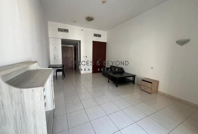 73857409 - Property Image 2