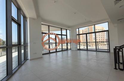 Apartment - 3 - 4 for rent in Rawdhat Abu Dhabi - Abu Dhabi