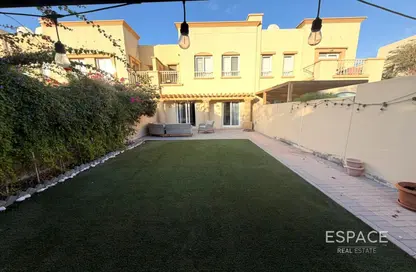 Villa - 2 Bedrooms - 3 Bathrooms for rent in Springs 10 - The Springs - Dubai