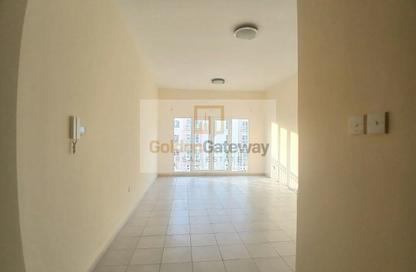 Apartment - Studio - 1 for rent in Building 64 - Mediterranean Cluster - Discovery Gardens - Dubai
