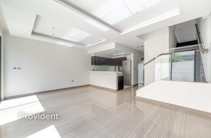 Townhouse - 4 - 4 for rent in The Legends - Damac Hills - Dubai