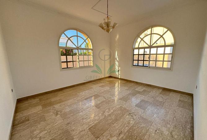 65573000 - صورة العقار 3