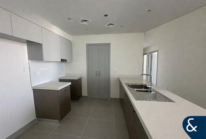 71122157 - Property Image 3