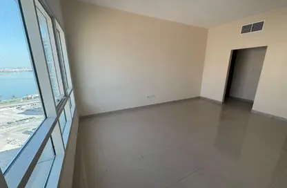 شقة - 2 غرف نوم - 3 حمامات للايجار في لؤلؤة المجاز - المجاز 2 - المجاز - الشارقة