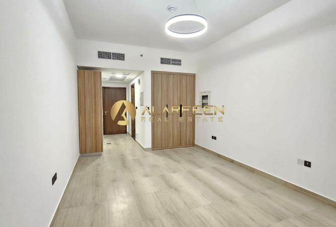 73114642 - Property Main Image