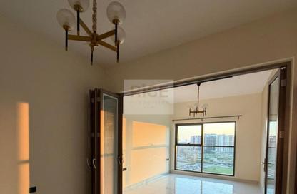 Apartment - 1 Bedroom - 2 Bathrooms for rent in Wavez Residence - Liwan - Dubai Apartment - 1 Bedroom - 2 Bathrooms for rent in Wavez Residence - Liwan - Dubai