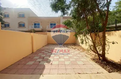 فيلا - 2 غرف نوم - 3 حمامات للايجار في طراز منطقة  البحر المتوسط - فيلات الريف - الريف - أبوظبي