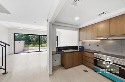 Townhouse - 4 - 3 for rent in Portofino - Damac Lagoons - Dubai