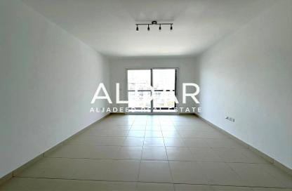 Apartment - 1 - 2 for rent in Oxford Building - District 14 - Jumeirah Village Circle - Dubai