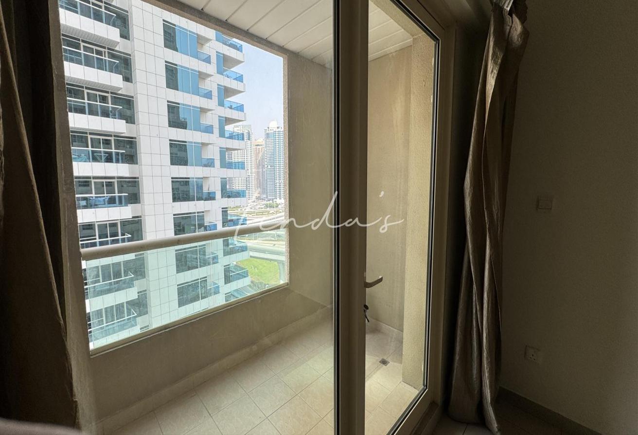 Multiple cheque option | 1-Bedroom | Unfurnished photo 6