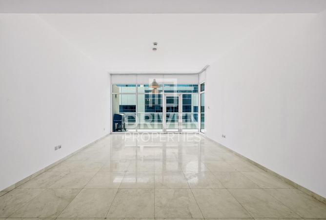 Ready to move in | High Floor | Community View photo 2