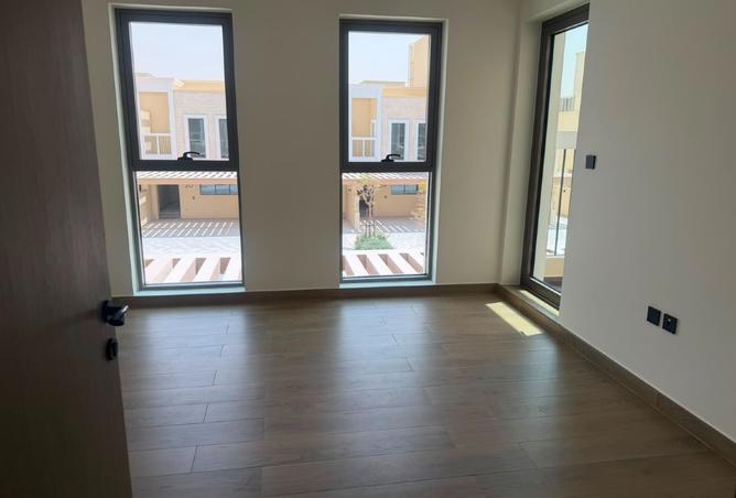 136545171 - Property Image 3