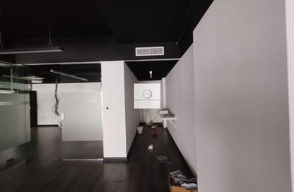 Office Space - Studio - 1 Bathroom for rent in Al Kifaf Building - Al Karama - Dubai