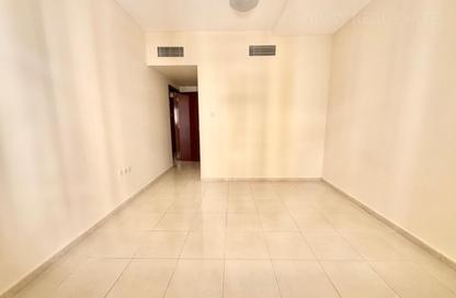 Apartment - 1 Bedroom - 2 Bathrooms for rent in Muwaileh 29 Building - Muwaileh - Sharjah