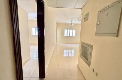 Apartment - 1 Bedroom - 2 Bathrooms for rent in Muwaileh 29 Building - Muwaileh - Sharjah