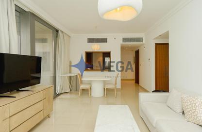 Apartment - 1 Bedroom - 2 Bathrooms for rent in Boulevard Point - Downtown Dubai - Dubai