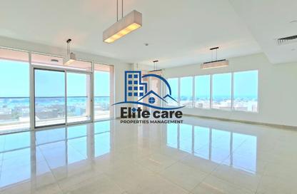 Apartment - 3 Bedrooms - 4 Bathrooms for rent in Marina Sunset Bay - The Marina - Abu Dhabi