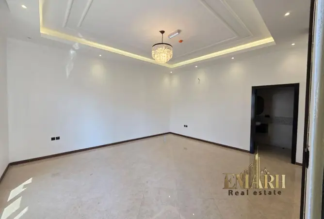 155510856 - Property Image 3