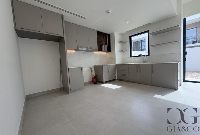 77805312 - Property Main Image