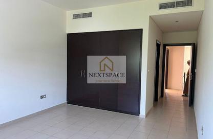 Villa - 3 Bedrooms - 4 Bathrooms for rent in Circle Villas - Jumeirah Village Circle - Dubai Villa - 3 Bedrooms - 4 Bathrooms for rent in Circle Villas - Jumeirah Village Circle - Dubai