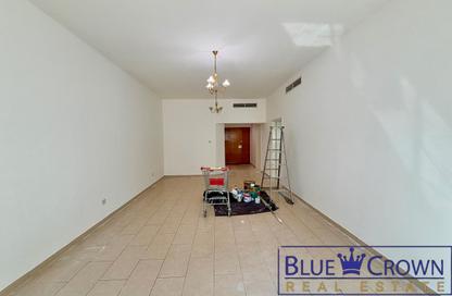 Apartment - 1 - 2 for rent in Emerald Mankhool 1 - Al Mankhool - Bur Dubai - Dubai