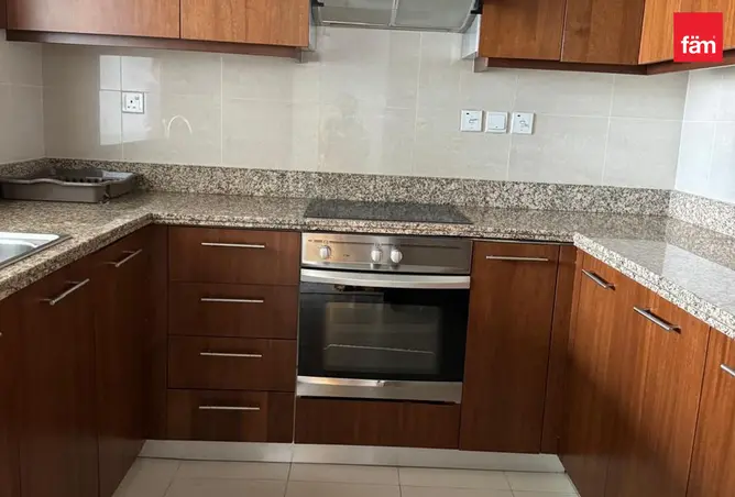 152846154 - Property Image 3