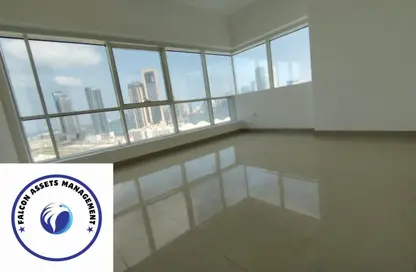 Apartment - 3 Bedrooms - 3 Bathrooms for rent in New Al Taawun Road - Al Taawun - Sharjah