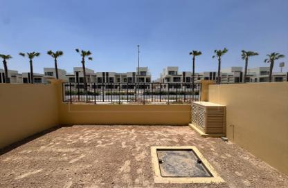 Townhouse - 4 - 3 for rent in Malta - Damac Lagoons - Dubai