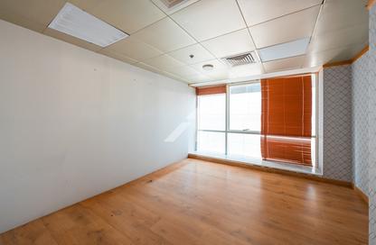 مكتب - استوديو للايجار في فندق فيرمونت - شارع الشيخ زايد - دبي