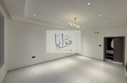 Villa - 5 Bedrooms - 7 Bathrooms for sale in Al Yasmeen 1 - Al Yasmeen - Ajman