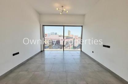 Apartment - 3 Bedrooms - 5 Bathrooms for rent in Lamcy Residence - Oud Metha - Bur Dubai - Dubai