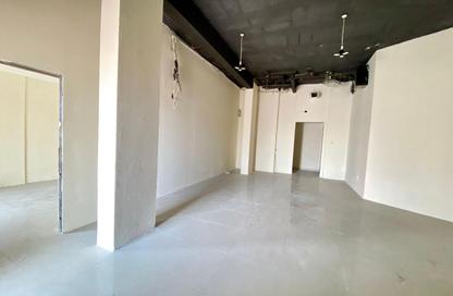 Shop - Studio - 1 Bathroom for rent in Building I16 - Morocco Cluster - International City - Dubai